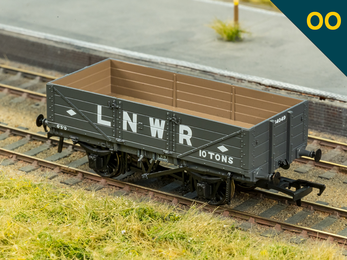 LNWR 4-Plank Opens