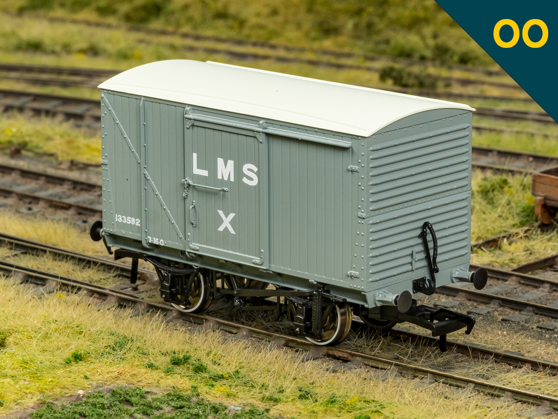 LMS 12T Van